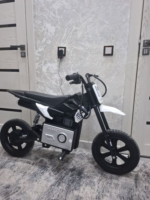 Motosikl yangi….