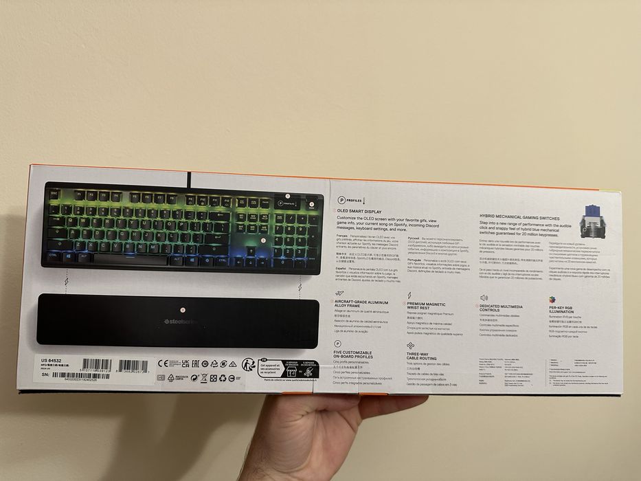 Tastatură gaming rgb Steelseries apex 5 noua sigilata