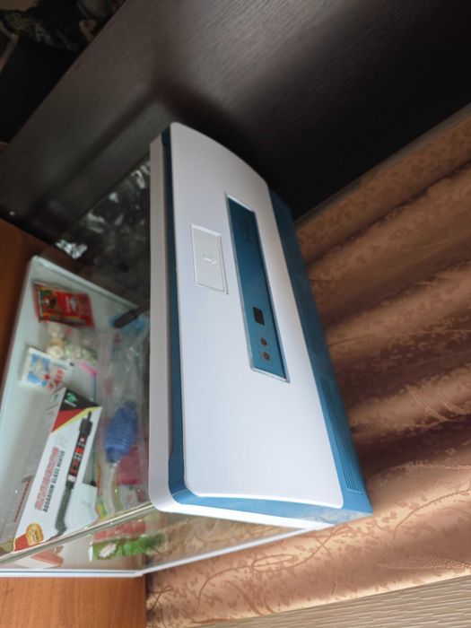 Продам современный умный аквариум 70 литров.