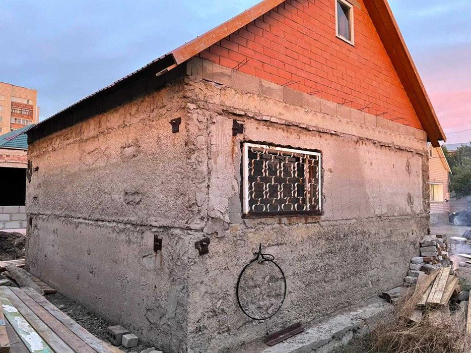 Строительный материал