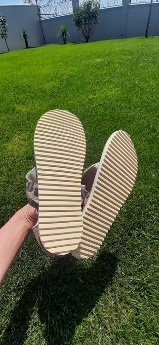 Sandale de dama, noi, ultrausoare/38