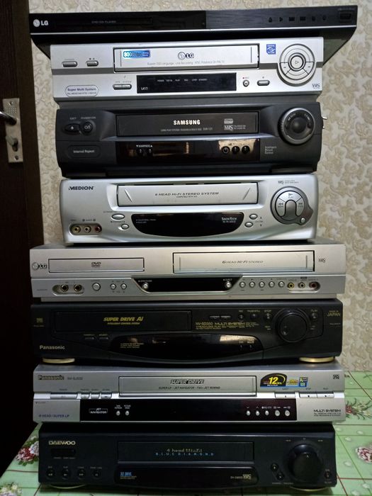 Прадаёся разный видеомангитафоны начинается 300тысяч сумов все рабоет