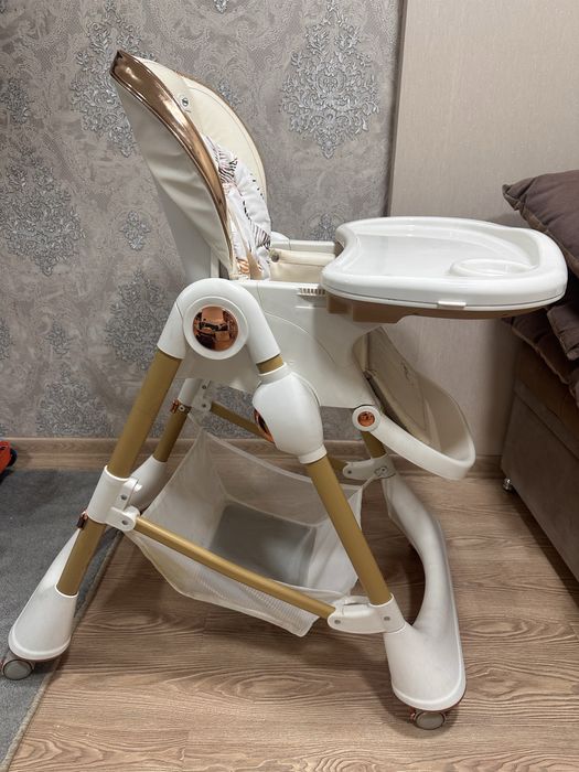 Детский стульчик для кормления TEKNUM