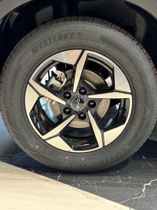 BYD Yuan up 401 KM  tayor sotuvda