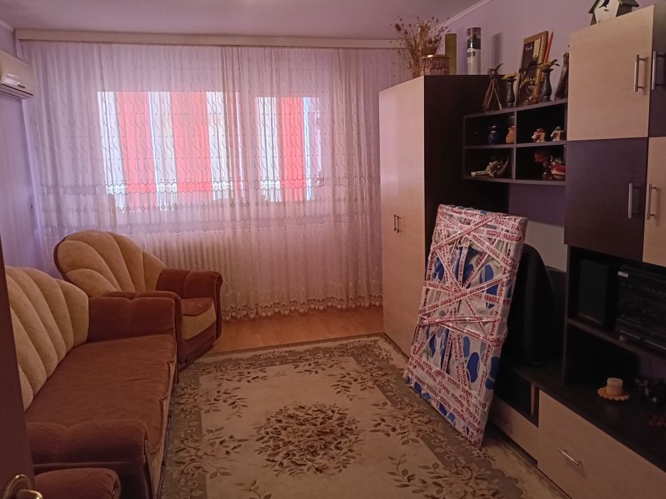 Apartament cu 2 camere decomandat