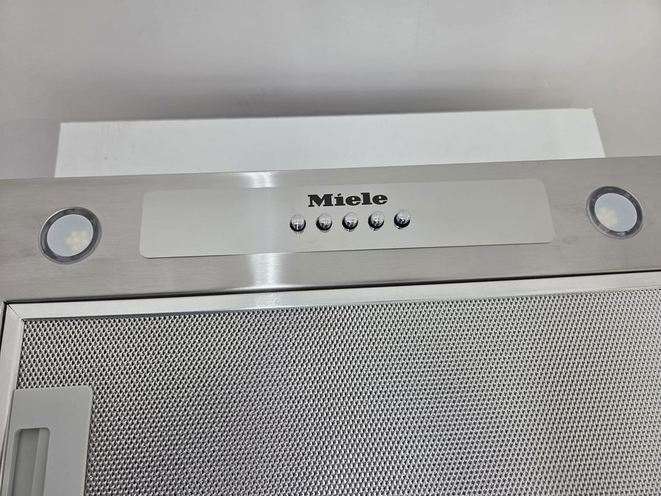 Аспиратор Миеле / Miele/ за пълно вграждане
