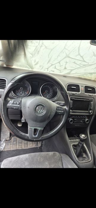 Арматурно табло без ербег за голф 6