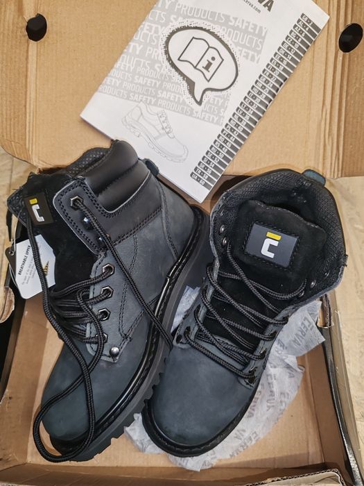 Bocanci termoizolati din piele negri BK Honey Farmer Cerva