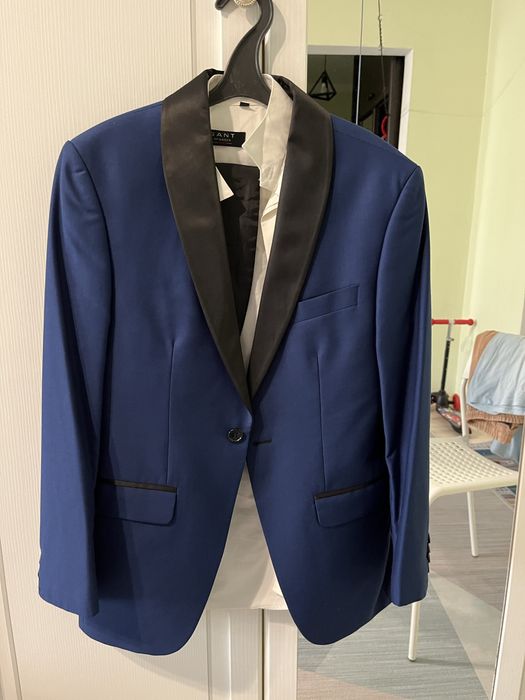 Мужской пиджак смокинг