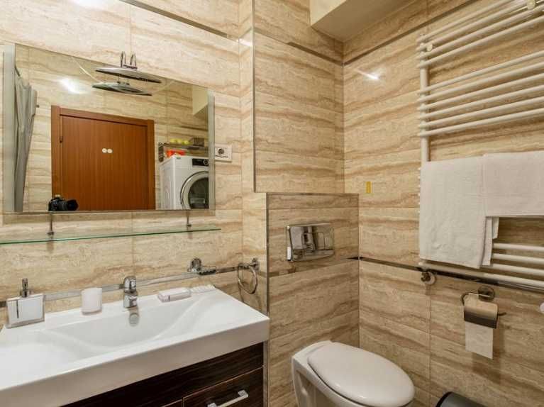 Дава се под наем Двустаен апартамент в Пловдив, Каменица 1 - 62 кв.м за 316.2 € - Снимка #2