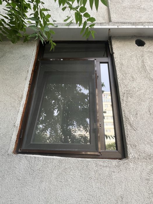 Ferestre termopan in stare foarte bună!