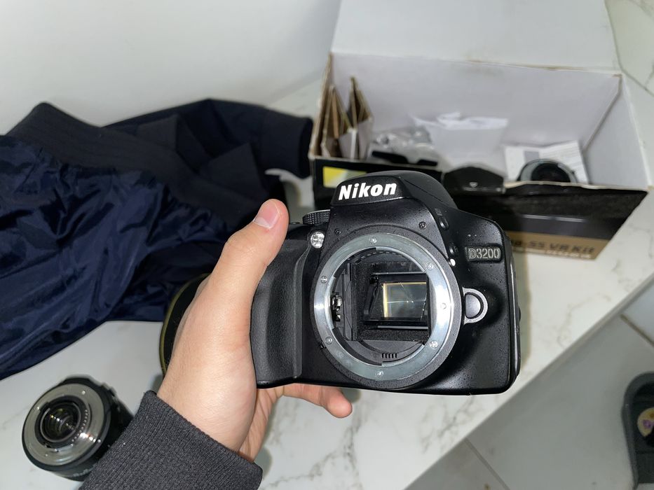 Фотоаппарат Nikon D5100, Nikon D3200