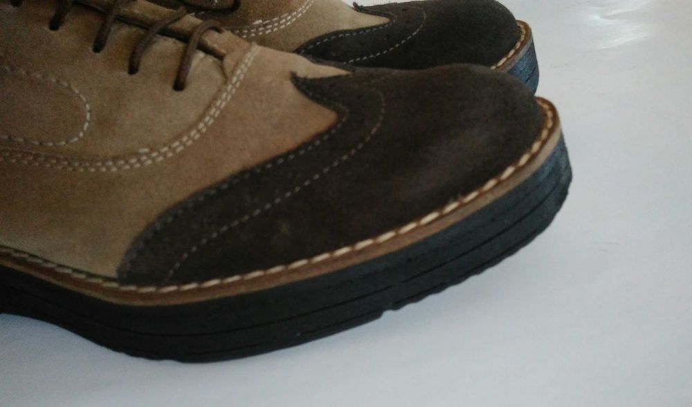 Дамски затворени обувки на платформа 37 (38) номер