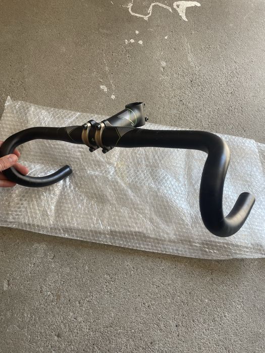 Set ghidon și pipă cursieră Merida Expert SL / CC (aluminiu, 31.8 mm)