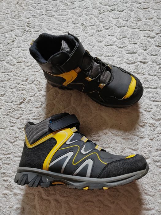 Продам ботинки для мальчика