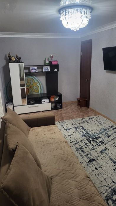 Продам 2 комнатную квартиру