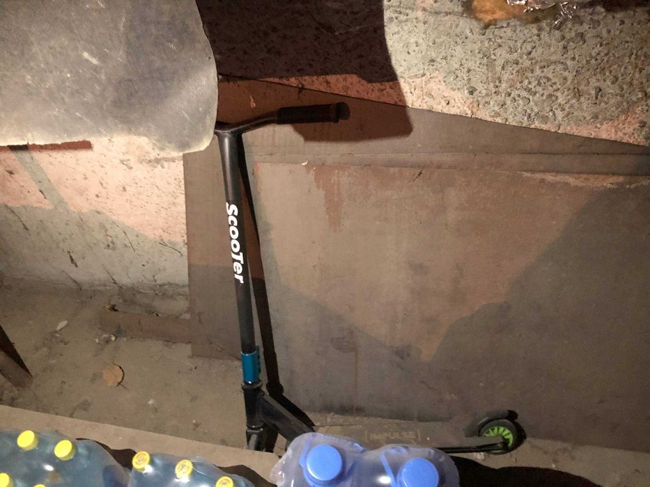 Продам самокат новый 10тыс!!