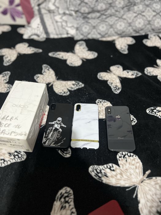 Vand iphone xs  si o masina 4x4