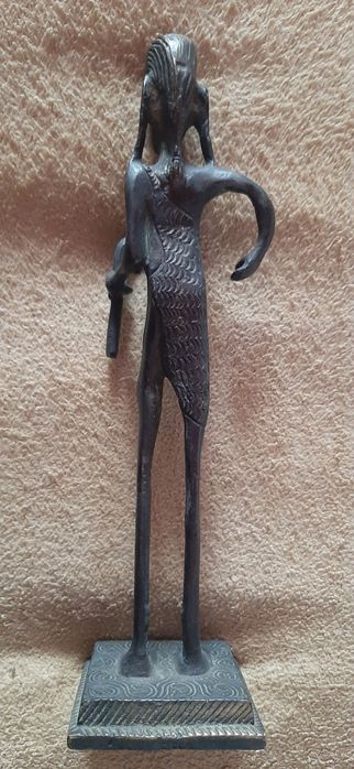 Статуэтка тяжелая