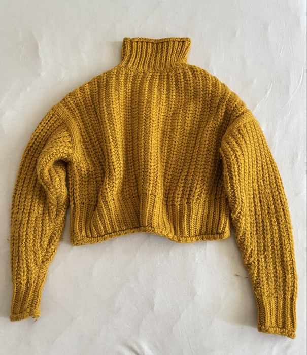 H&M Пуловер цвят горчица- размер: S