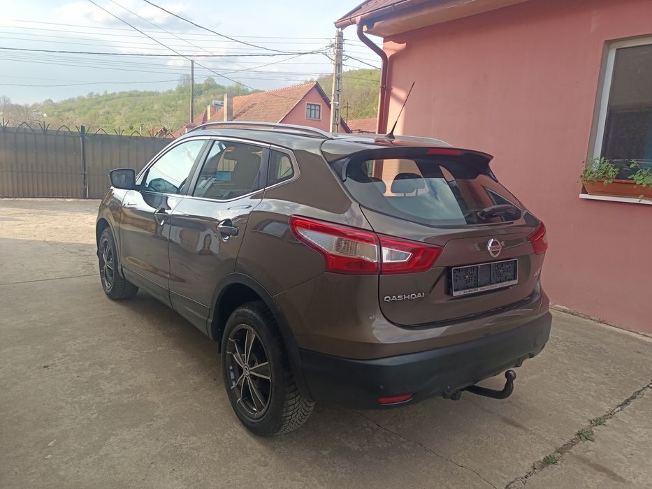 Vând Nissan Qashqai 4x4 2017