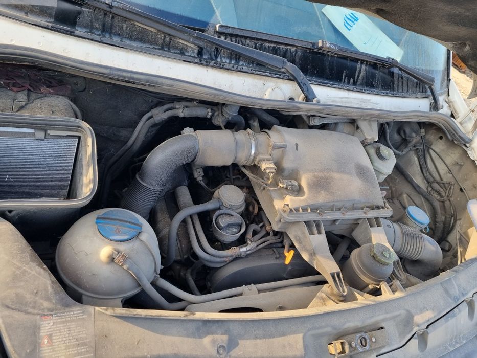 Dezmembram Volkswagen Crafter