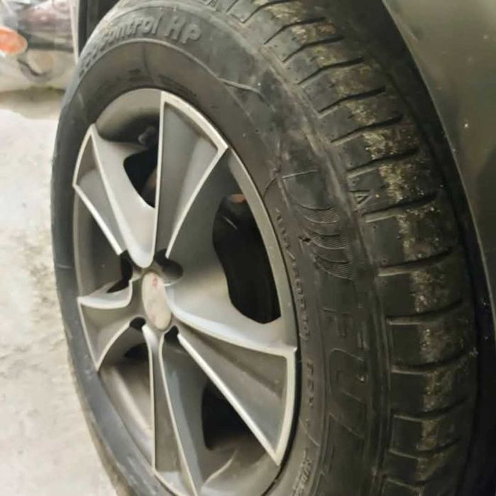 Продавам VW Polo 1.4 TDI