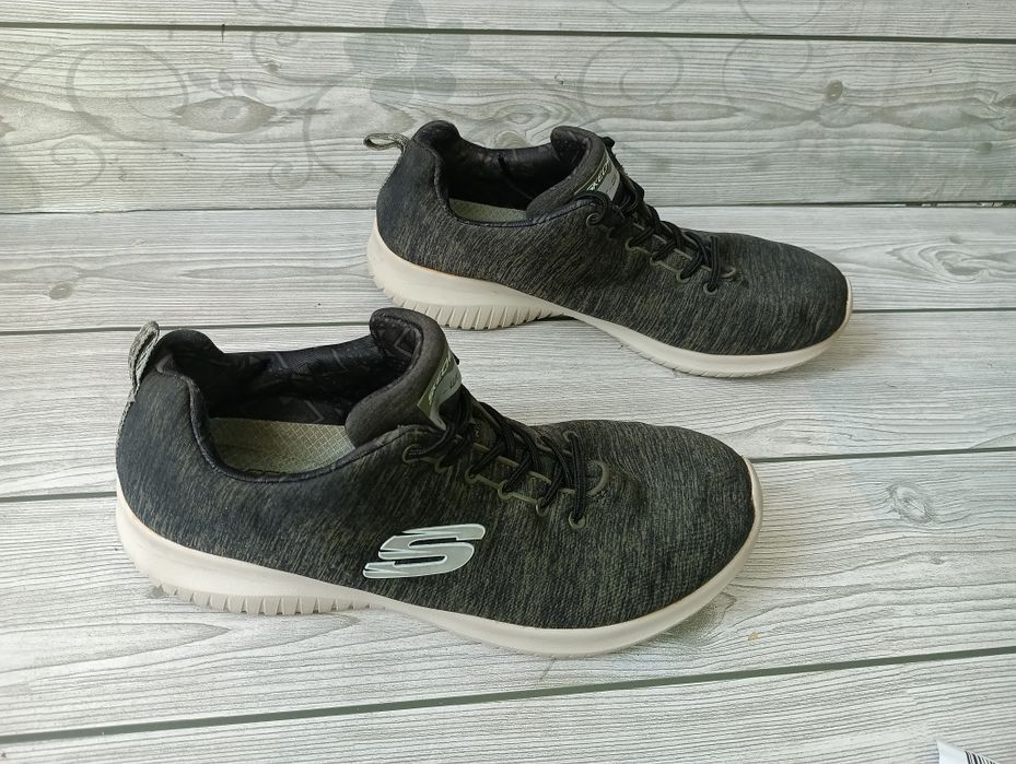Skechers N 39 маратонки