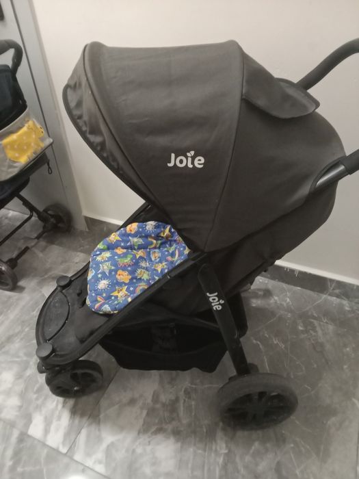 Каляска joy   мокрый асфальт