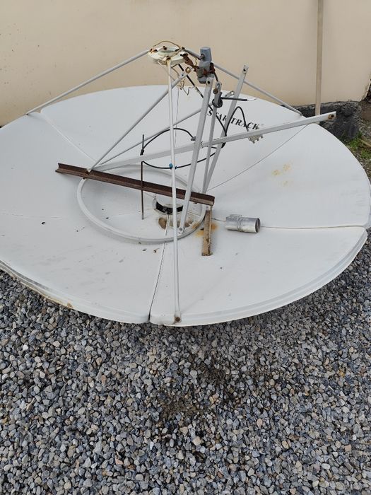 Параболическая антенна