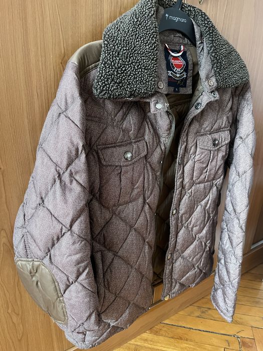 Продава се яке като ново е!