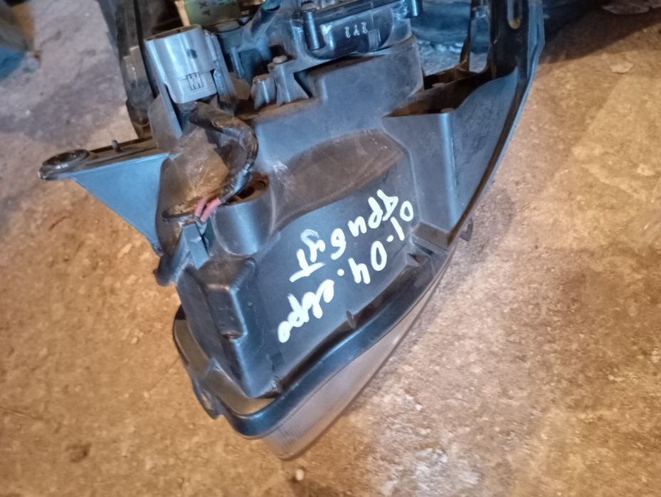 Продам запчасти Мазда Трибьют,Форд