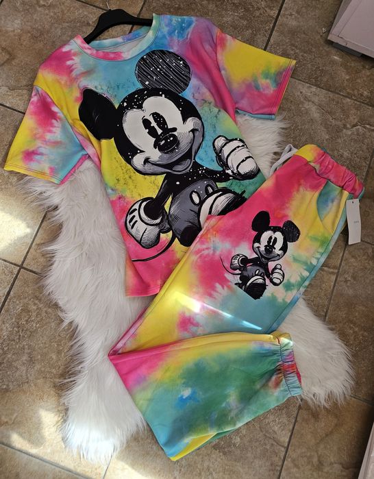 Дамски комплекти