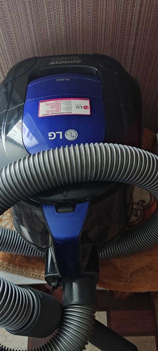 Пылесос LG.  ...