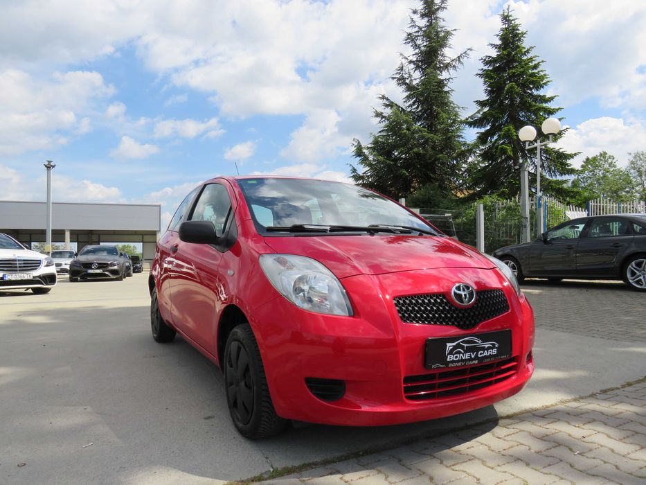 Toyota Yaris 1.0i Ръчка