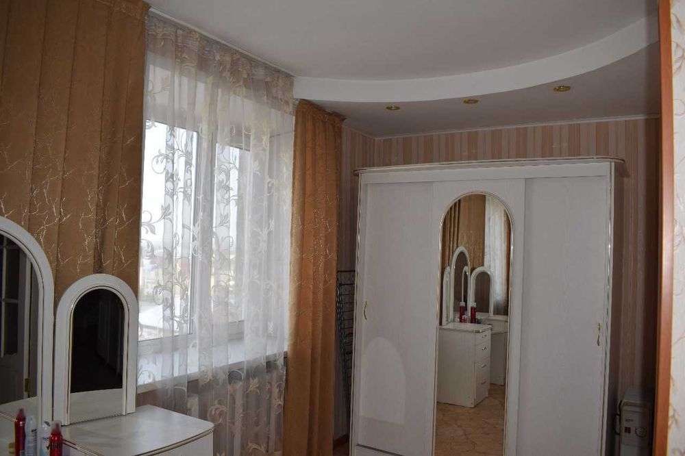 Продажа 4-комнатной квартиры