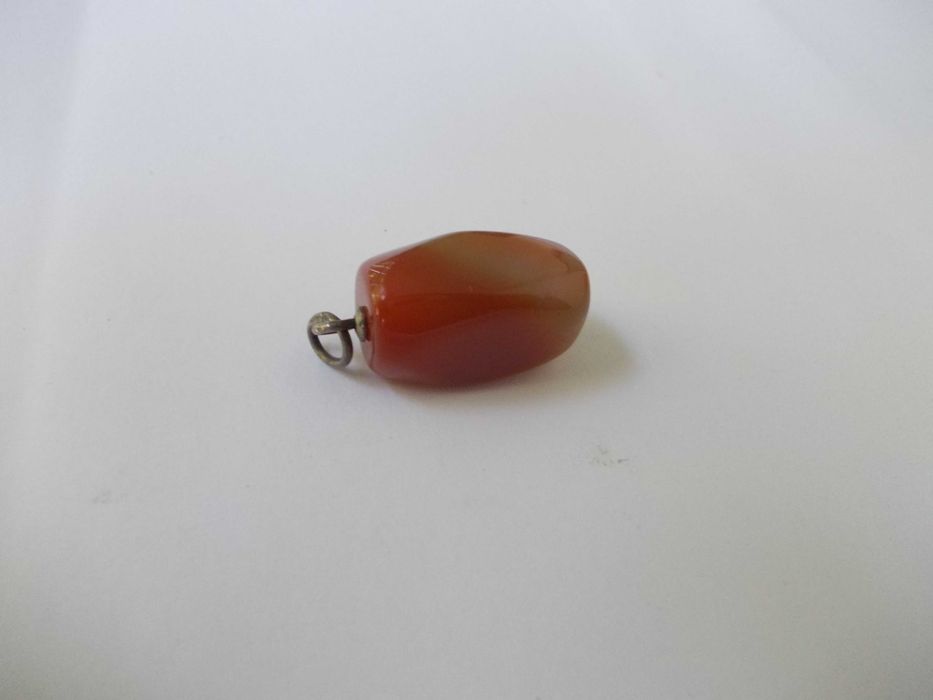 Lant din argint cu medalion pandantiv vechi din piatra naturala