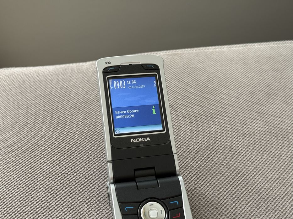 Уникат/Като Нова Nokia N90