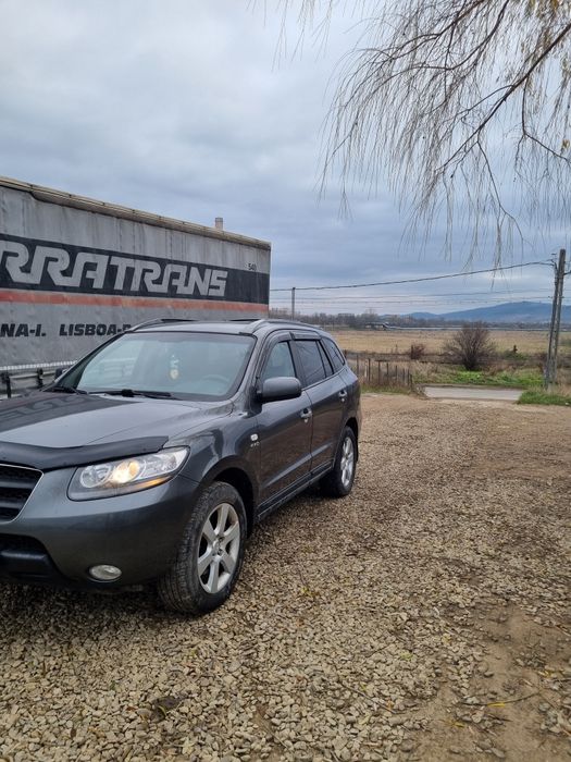 Vând Hyundai Santa fe  .