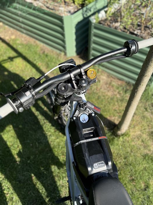 Surron Light Bee X 2021