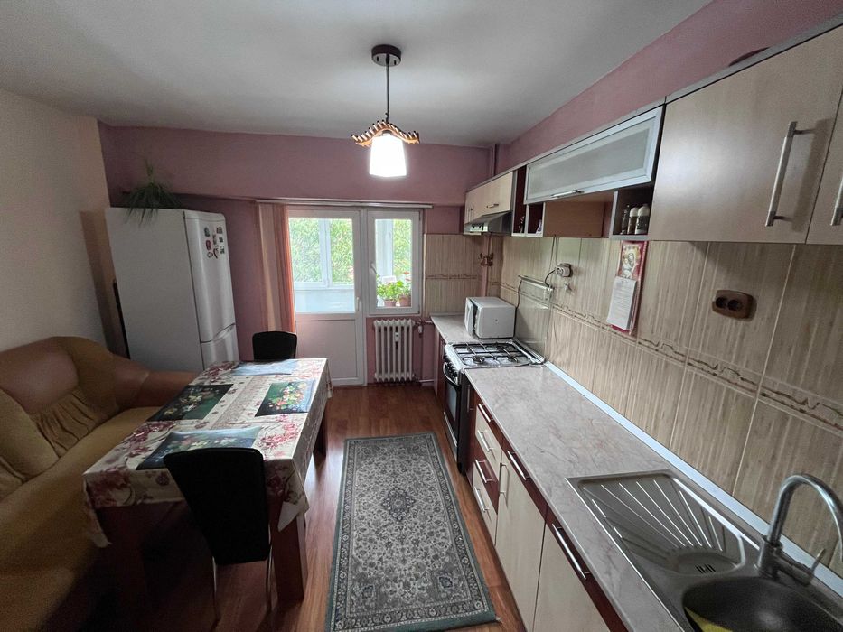 Apartament 2 camere + boxă