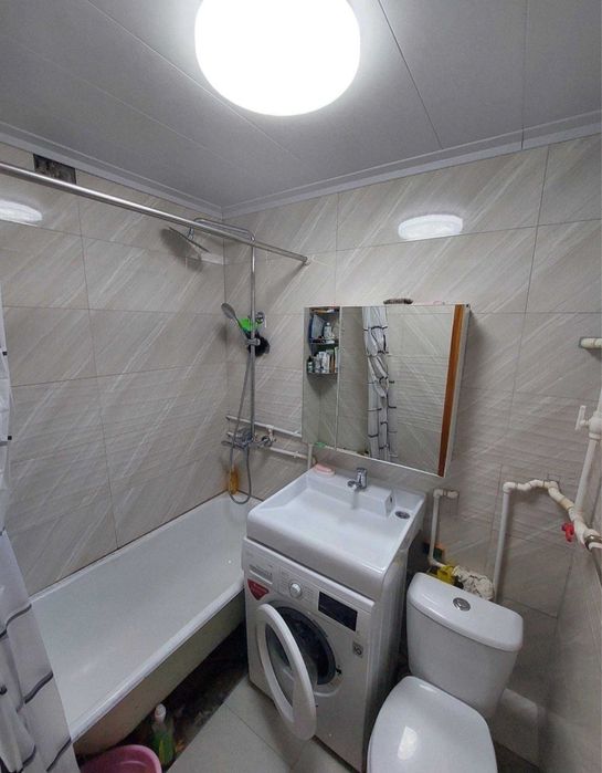 1/2/4 балкон 1/3 Пролается квартира Чиланзар Г9А Фархадский