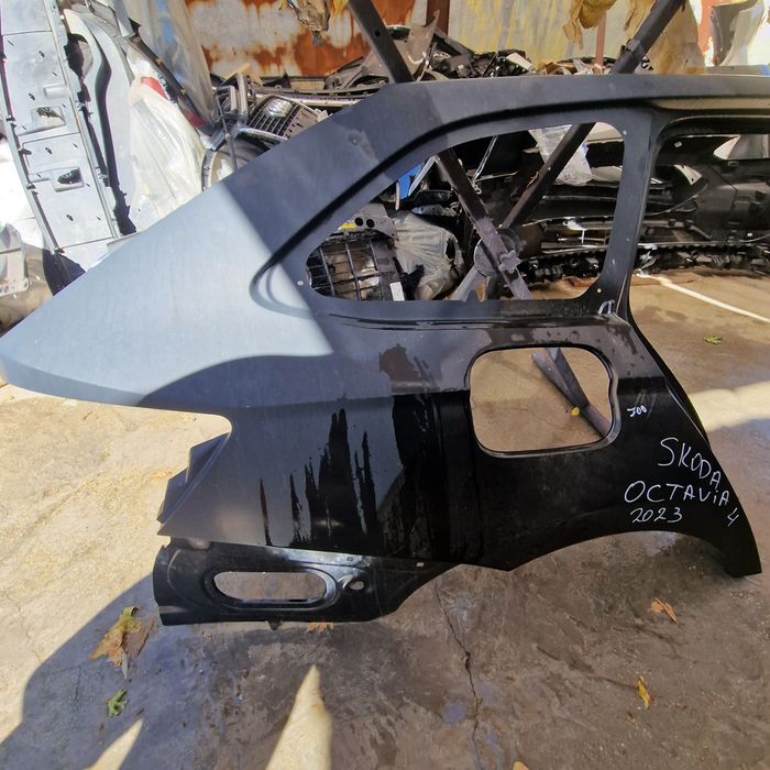 Skoda Octavia 4  2023 заден десен калник панел