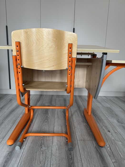 Растущие стол-парта со стулом