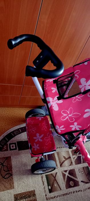 Велосипед трёхколёсный