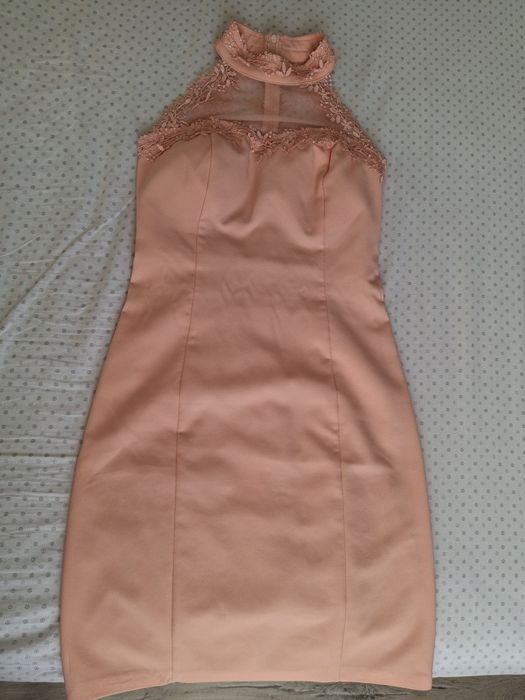 Официална рокля с дантела