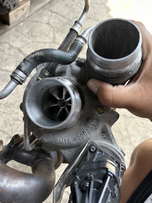 Оригинално БИ-Турбо BMW G30 G31 G32 G11 G12  B57  750I 4.4L TWIN TURBO