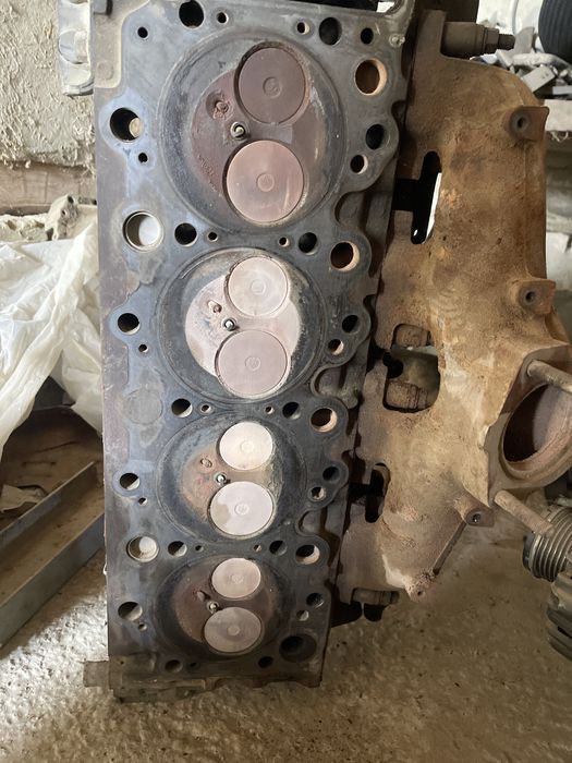 Isuzi galofka aftabusniki