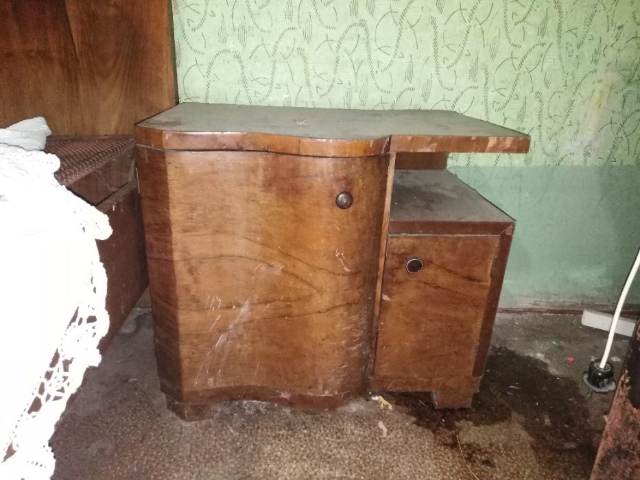 Старинен спален комплект, масив орех