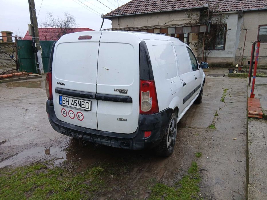 Dacia logan autoutilitara nr.1